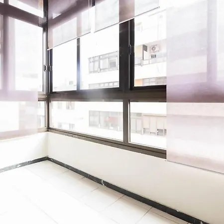 Apartment Albareda Canteras